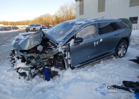 2025 Cadillac Optiq Luxury 1 Awd z USA, uszkodzony, nr VIN 3GYK3BMR2SS249653